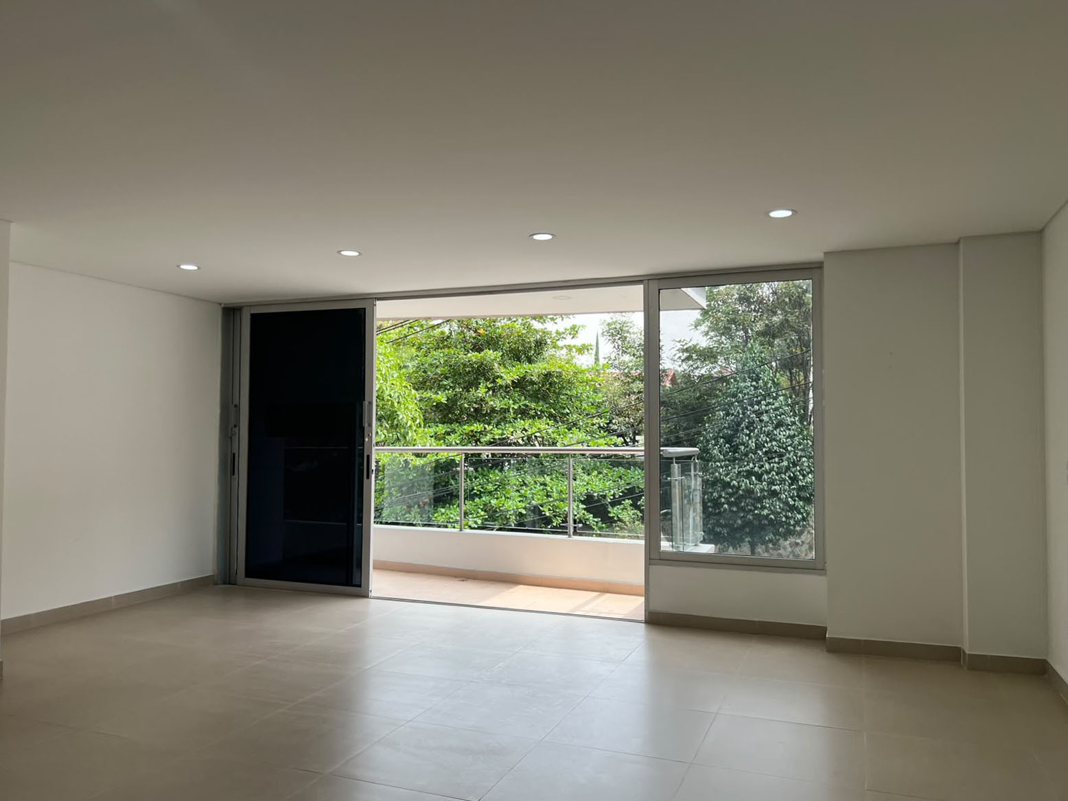 Apartamento en arriendo en Loma Benedictinos, Envigado · foto 14 de 16