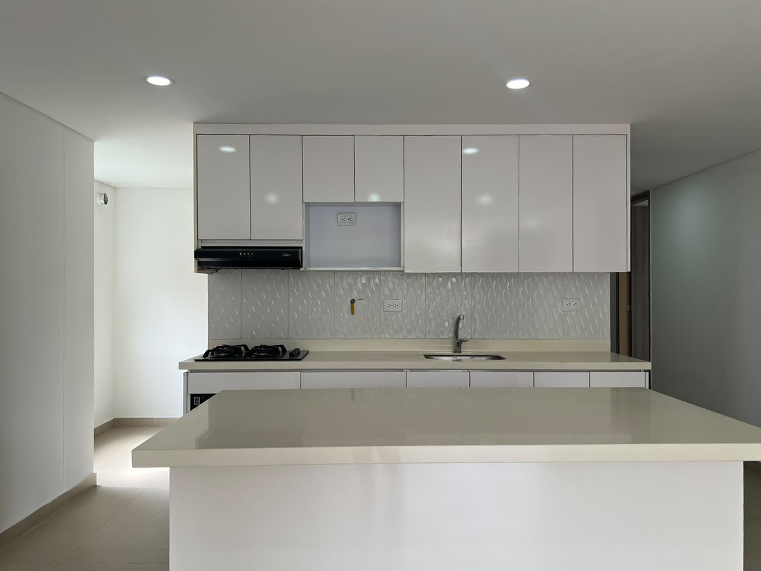 Apartamento en arriendo en Loma Benedictinos, Envigado · foto 5 de 16