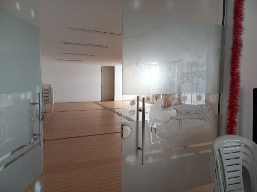 Apartamento de 3 alcobas en arriendo en El Carmelo, Bogotá, 45 m² · foto 23 de 24