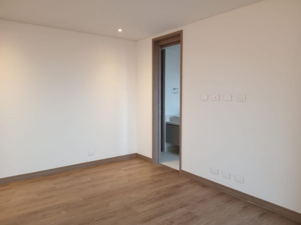 Apartamento en arriendo en El Poblado, Medellín · foto 11 de 17