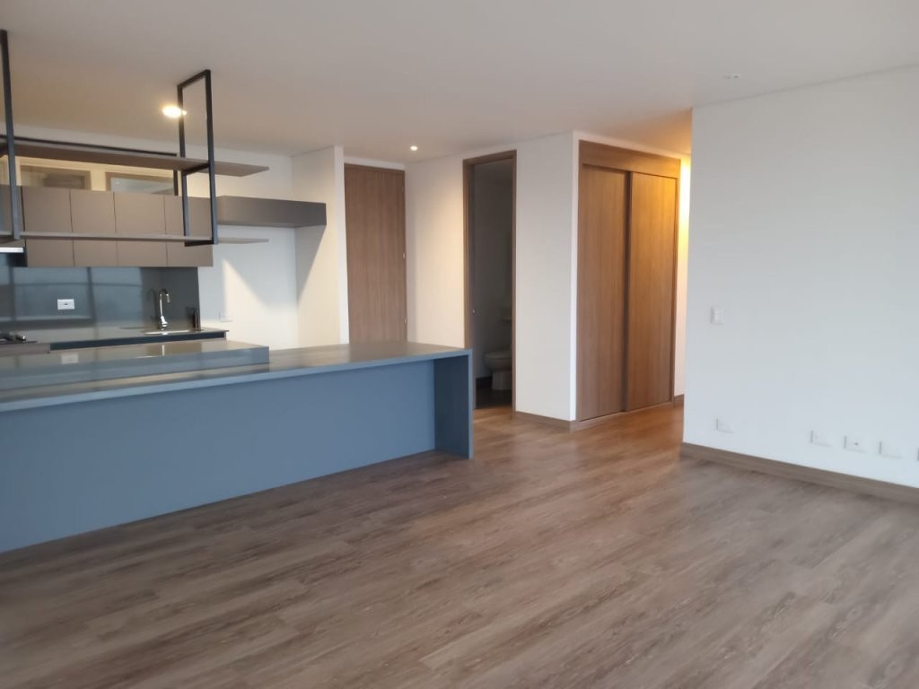 Apartamento en arriendo en El Poblado, Medellín · foto 6 de 17