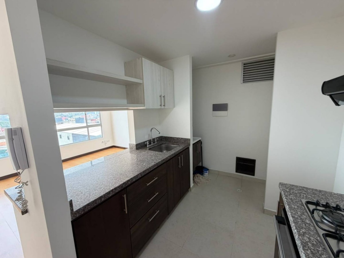 Apartamento en arriendo en San Fernando Occidental, Bogotá · foto 11 de 24