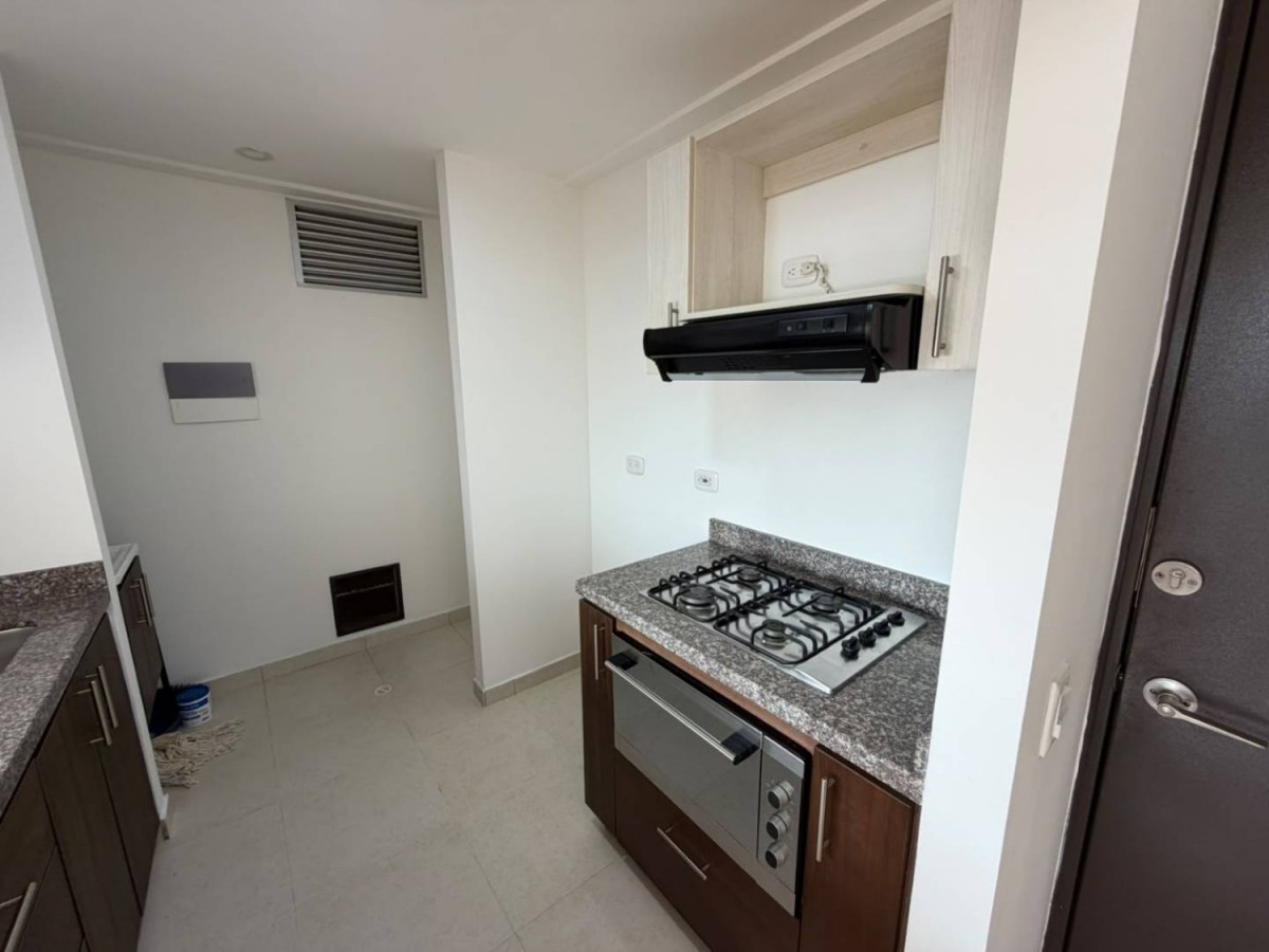 Apartamento en arriendo en San Fernando Occidental, Bogotá · foto 12 de 24