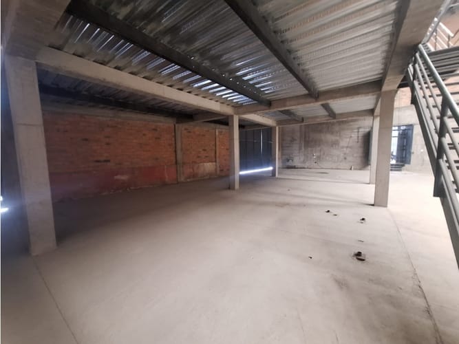 Bodega en arriendo en Uaecd 007, Soacha, 950 m² · foto 7 de 12