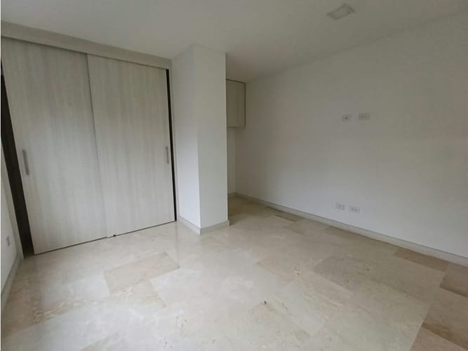 Apartamento en venta en La Castellana, Medellín · foto 13 de 20