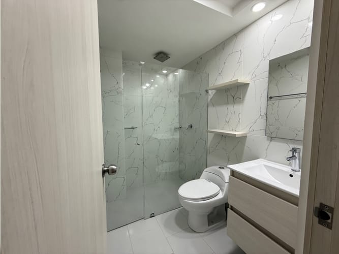 Apartamento en venta en La Castellana, Medellín · foto 14 de 20