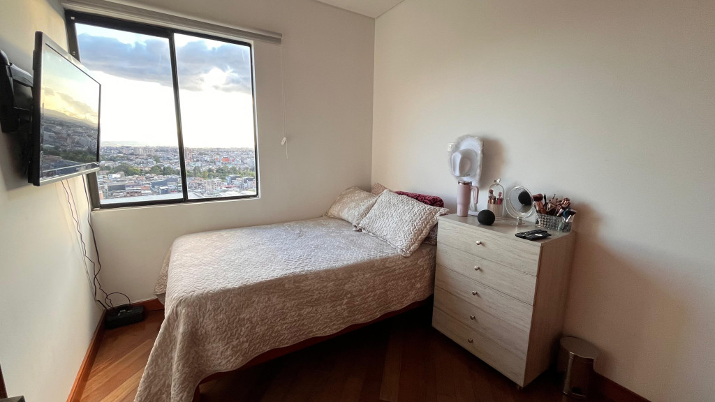 Apartamento en venta en Pontevedra, Bogotá · foto 7 de 18