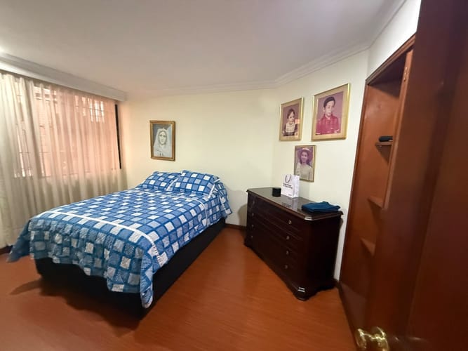Apartamento de 3 alcobas en venta en Santa Barbara Occidental, Bogotá, 154 m² · foto 10 de 18