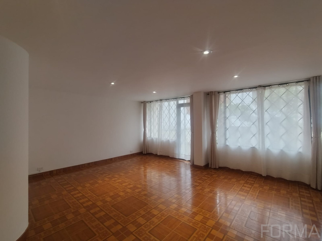 Apartamento en arriendo en Villa Magdala, Bogotá · foto 2 de 21