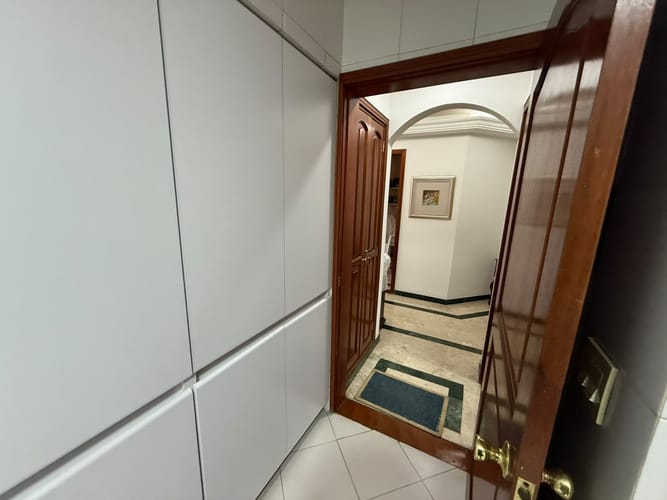 Apartamento de 3 alcobas en venta en Santa Barbara Occidental, Bogotá, 154 m² · foto 17 de 18