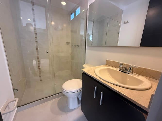 Apartamento de 3 alcobas en arriendo en Los Balsos, Medellín, 85 m² · foto 16 de 16