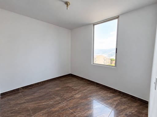 Apartamento de 3 alcobas en arriendo en Condominio Campestre Alhambra, Madrid, 76 m² · foto 6 de 19