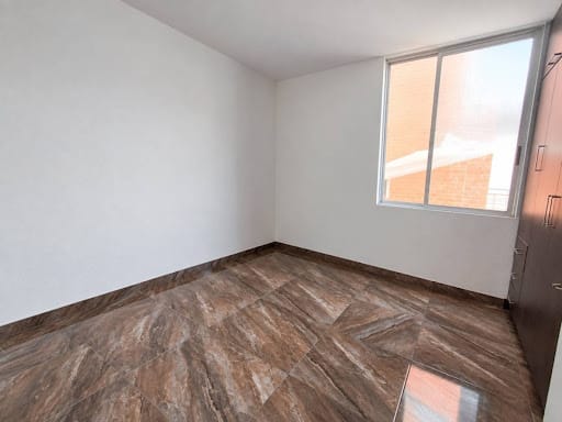 Apartamento de 3 alcobas en arriendo en Condominio Campestre Alhambra, Madrid, 76 m² · foto 7 de 19