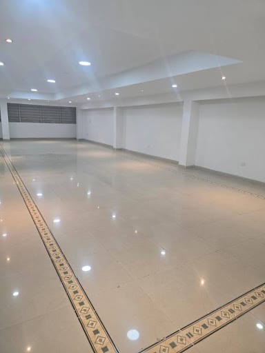 Local en arriendo en Camino Real, Cali, 220 m² · foto 2 de 5