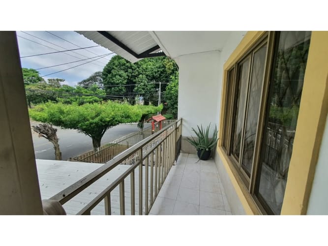Casa de 7 alcobas en venta en Calima, Cali, 189 m² · foto 16 de 24