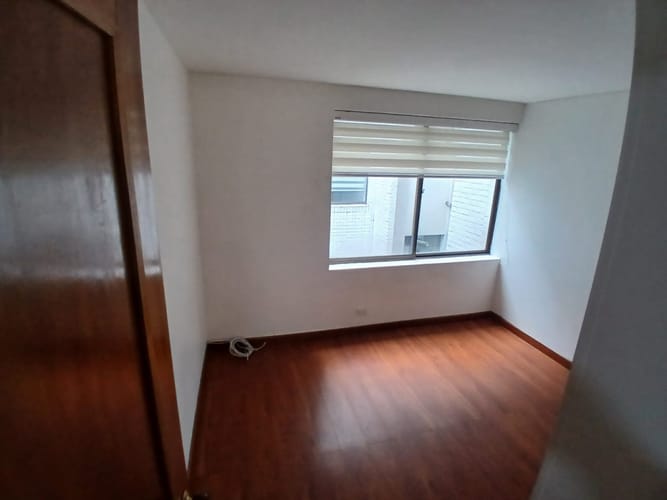Apartamento de 3 alcobas en arriendo en Chico, Bogotá, 112 m² · foto 7 de 24