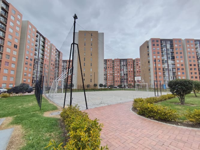 Apartamento de 2 alcobas en venta en La Prosperidad, Madrid, 55 m² · foto 23 de 24