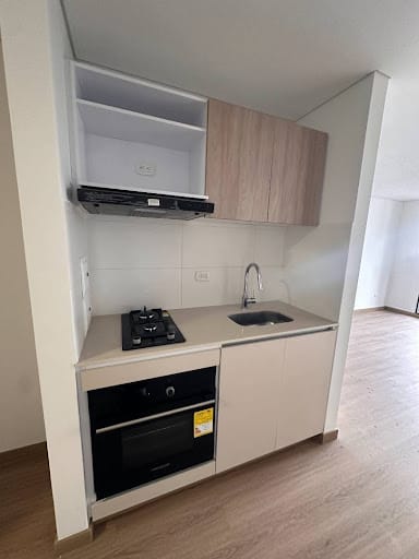 Apartamento de 1 alcoba en arriendo en Los Alcazares, Bogotá, 27 m² · foto 8 de 10