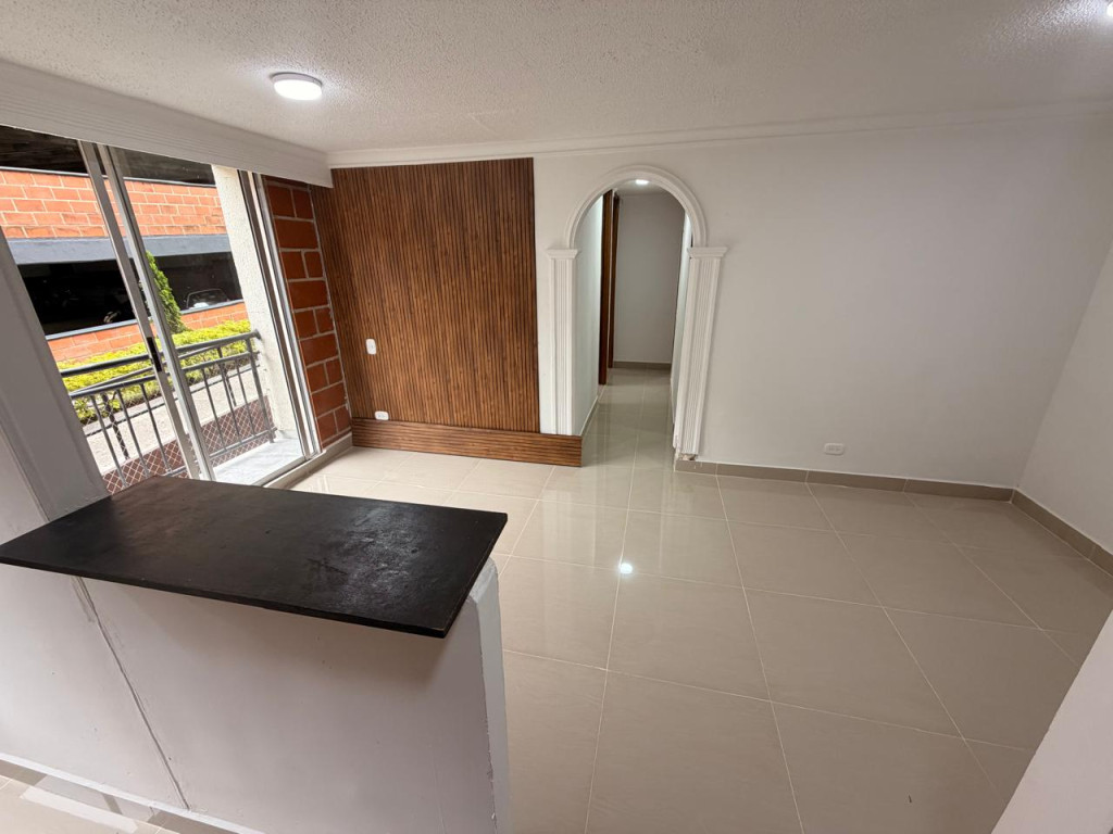 Apartamento en arriendo en Rodeo Alto, Medellín · foto 7 de 19