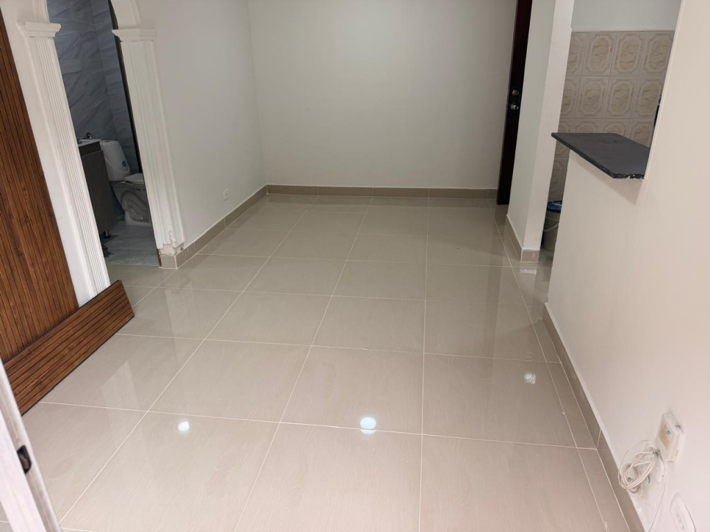 Apartamento en arriendo en Rodeo Alto, Medellín · foto 9 de 19