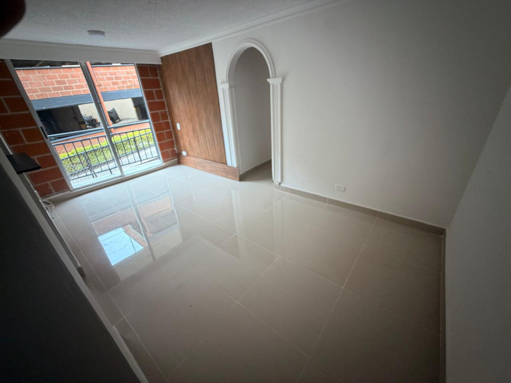 Apartamento en arriendo en Rodeo Alto, Medellín · foto 10 de 19
