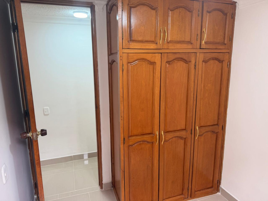 Apartamento en arriendo en Rodeo Alto, Medellín · foto 14 de 19