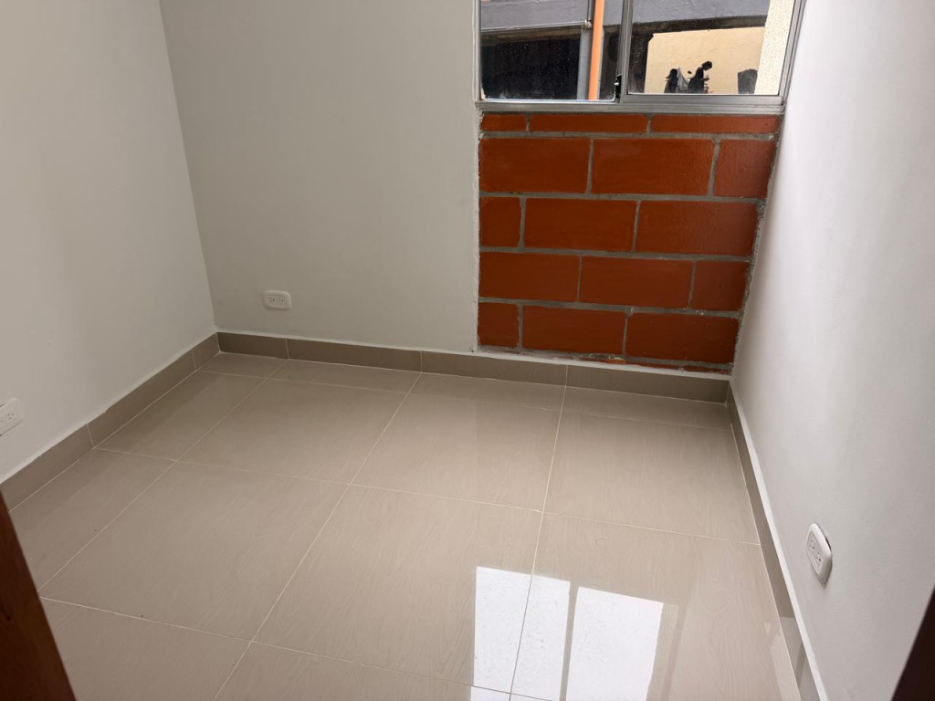 Apartamento en arriendo en Rodeo Alto, Medellín · foto 15 de 19