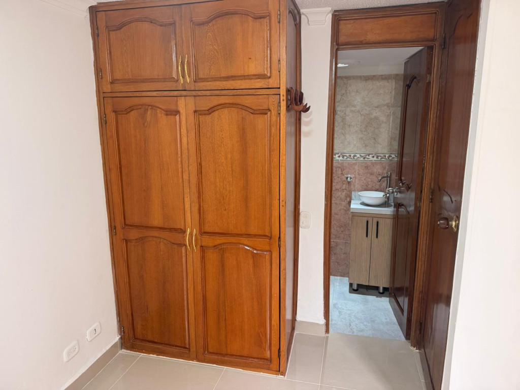 Apartamento en arriendo en Rodeo Alto, Medellín · foto 18 de 19