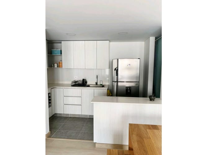 Apartamento de 2 alcobas en venta en Camino Verde, Envigado, 78 m² · foto 5 de 7