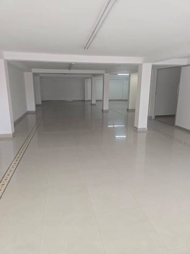 Local en arriendo en Camino Real, Cali, 220 m² · foto 3 de 8
