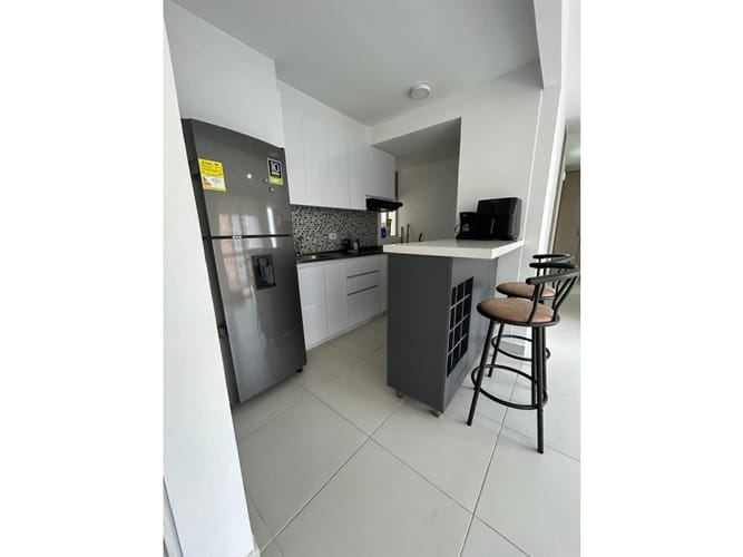 Apartamento de 2 alcobas en venta en Las Vegas De Comfandi, Cali, 60 m² · foto 3 de 18