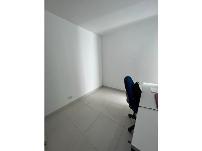 Apartamento de 2 alcobas en venta en Las Vegas De Comfandi, Cali, 60 m² · foto 4 de 18