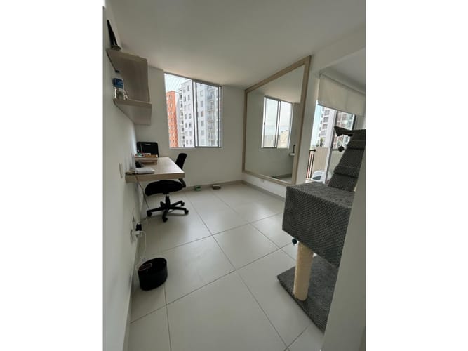 Apartamento de 2 alcobas en venta en Las Vegas De Comfandi, Cali, 60 m² · foto 12 de 18