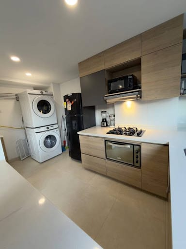 Apartamento de 3 alcobas en arriendo en Conquistadores, Medellín, 108 m² · foto 2 de 16