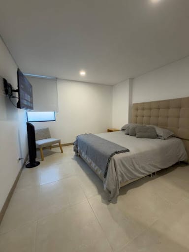 Apartamento de 3 alcobas en arriendo en Conquistadores, Medellín, 108 m² · foto 15 de 16