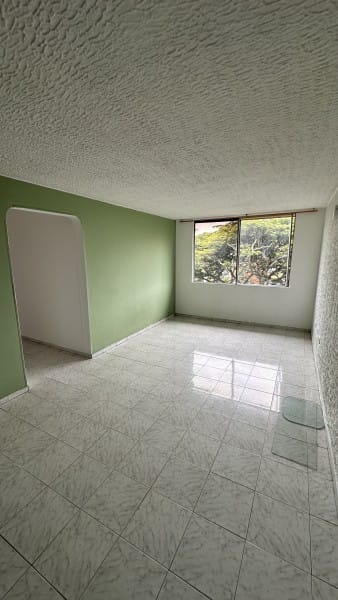 Apartamento de 3 alcobas en venta en Las Delicias, Cali, 62 m² · foto 5 de 24