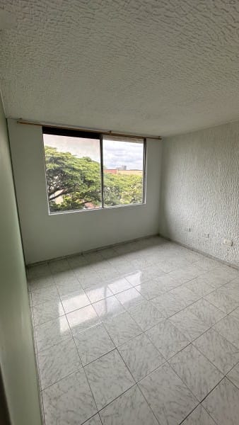 Apartamento de 3 alcobas en venta en Las Delicias, Cali, 62 m² · foto 12 de 24