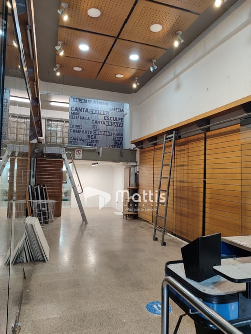 Local en arriendo en La Candelaria, Medellín, 100 m² · foto 6 de 13