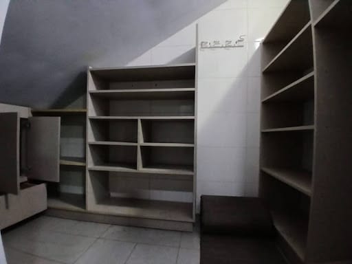 Edificio en arriendo en Trinidad, Medellín, 586 m² · foto 5 de 24