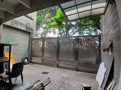 Edificio en arriendo en Trinidad, Medellín, 586 m² · foto 11 de 24