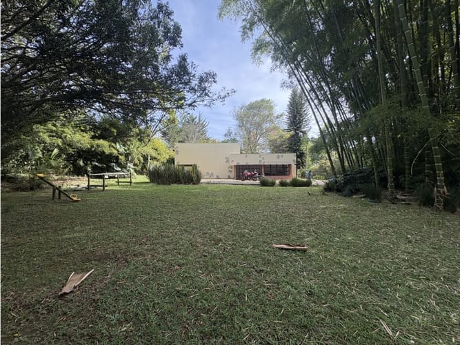 Lote en venta en Centro, Rionegro, 7800 m² · foto 18 de 19