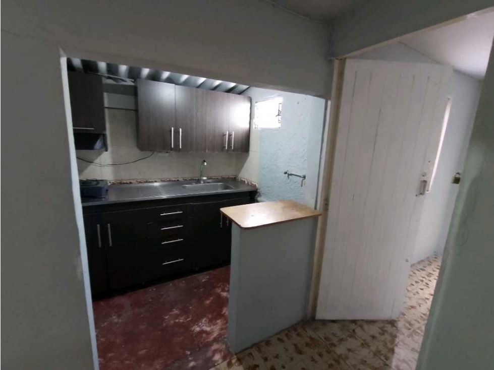 Apartamento en venta en Aranjuez, Medellín · foto 2 de 19