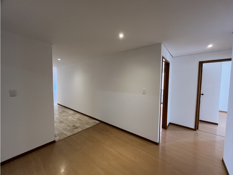 Apartamento en venta en El Nogal, Bogotá · foto 8 de 24