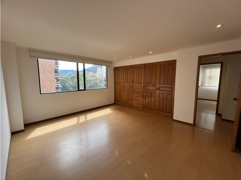 Apartamento en venta en El Nogal, Bogotá · foto 10 de 24