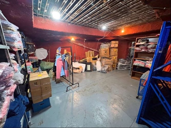 Local Comercial en Alquiler · Photo 8