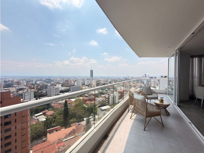 Apartamento de 3 alcobas en venta en Santa Monica, Cali, 179 m² · foto 4 de 24