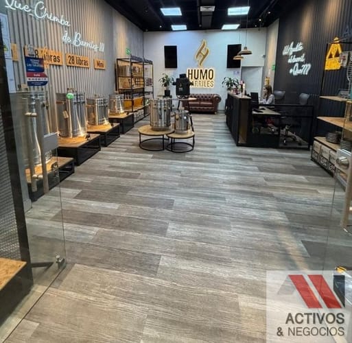Local en venta en Colombia, Medellín, 72 m² · foto 5 de 6