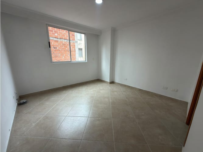 Apartamento de 3 alcobas en arriendo en Bolivariana, Medellín, 80 m² · foto 7 de 18
