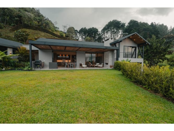 Casa de 4 alcobas en venta en El Retiro, 560 m² · foto 10 de 24
