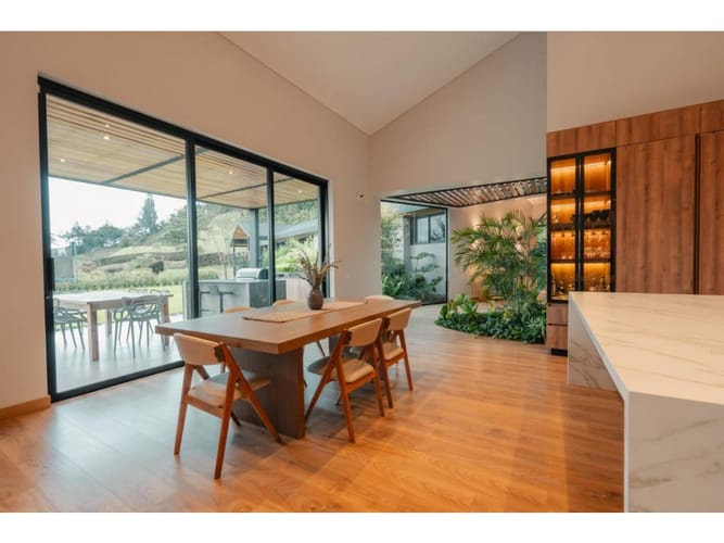 Casa de 4 alcobas en venta en El Retiro, 560 m² · foto 13 de 24